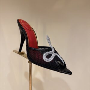 Valentino Heel