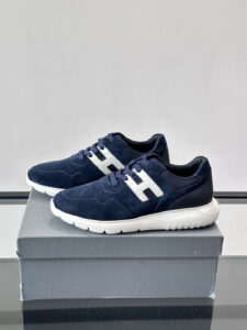 Hogan Men’s Stitching Sneakers