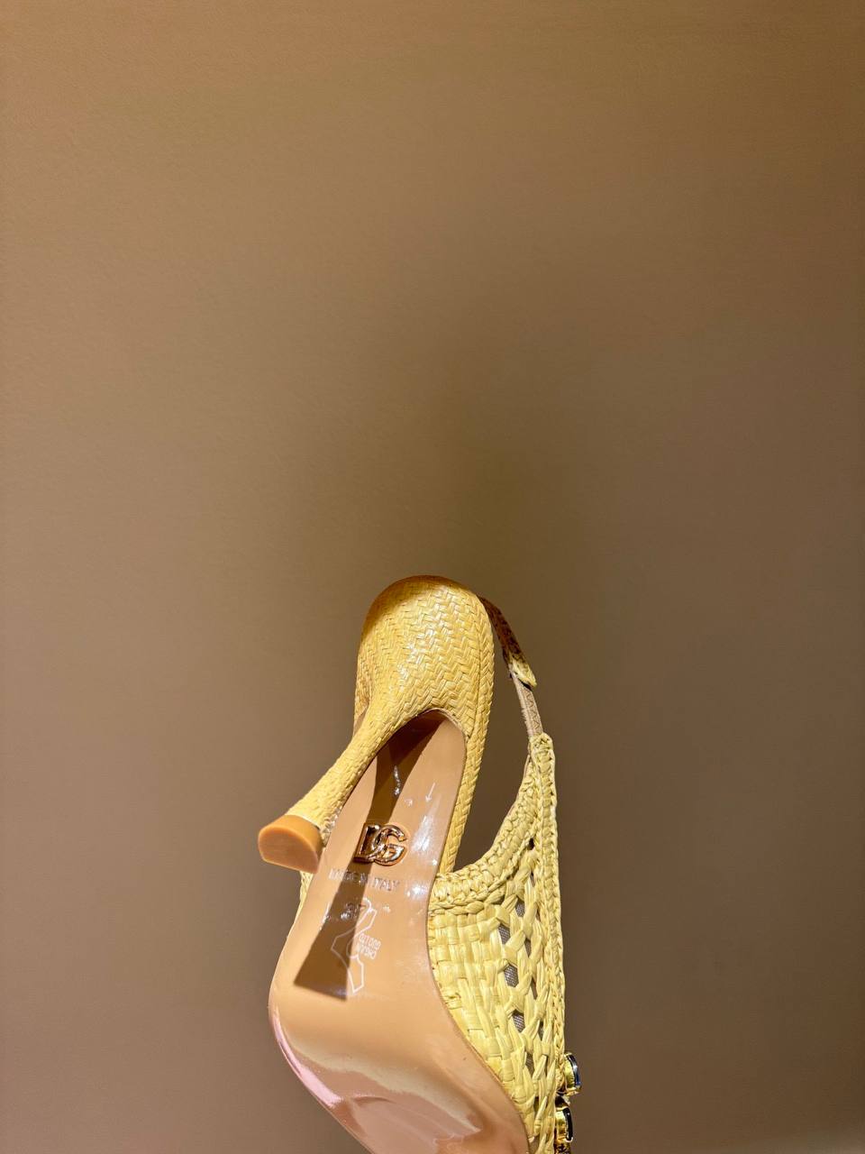 D&G Heel - Image 2