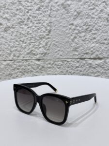 Lv Glasses