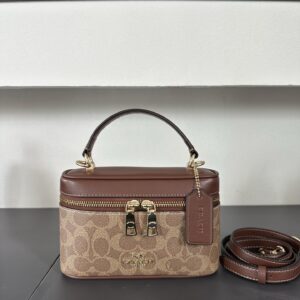 Coach Vanity