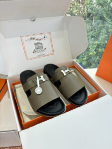 Hermes H Logo Chipre Slides