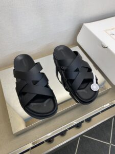 Hermes Chipre Slides